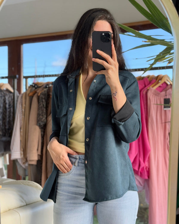 Sobrecamisa Gamuza Petróleo