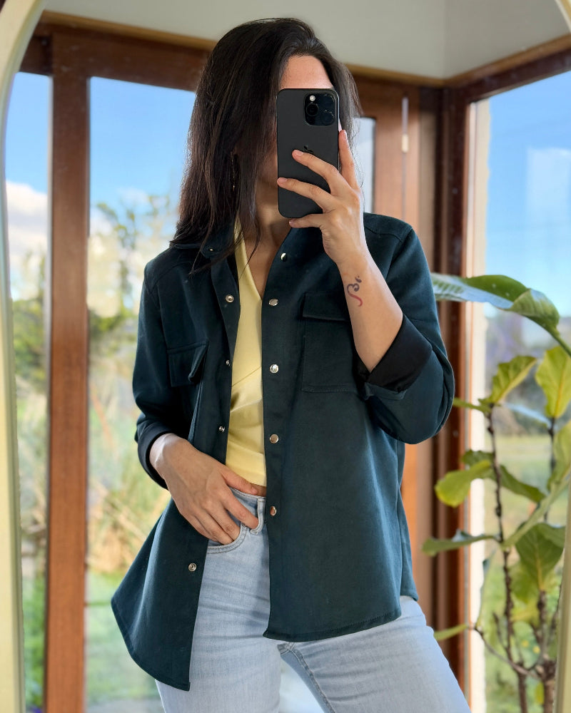 Sobrecamisa Gamuza Petróleo