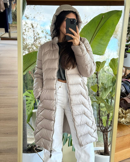Parka Larga Con Gorro
